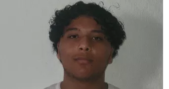 adam pet sitter à NANTERRE 92000