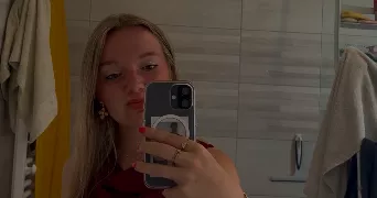 clémence pet sitter à TALMONT ST HILAIRE 85440