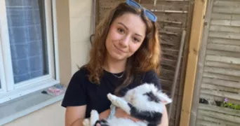 julie pet sitter à ST CYR L ECOLE 78210