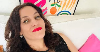 caroline pet sitter à ANGERS 49000