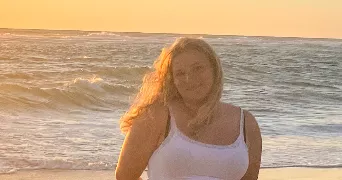 inès pet sitter à BURES SUR YVETTE 91440