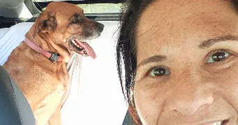 patricia pet sitter à CHATEAUNEUF DU RHONE 26780