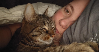 cecilia pet sitter à HEROUVILLE ST CLAIR 14200_1