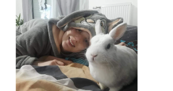 mégane pet sitter à LA FERTE ST CYR 41220_5