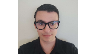 tom pet sitter à FONTVIEILLE 13990_0