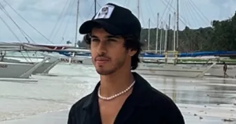 adam dog sitter à PARIS 17 75017