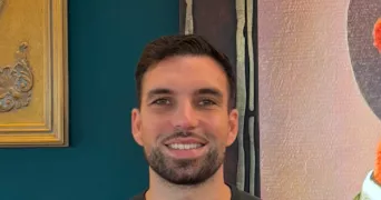 charles pet sitter à PARIS 17 75017