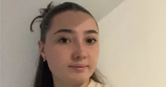 chloe pet sitter à VERTOU 44120
