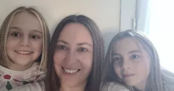 carole pet sitter à MONTREDON DES CORBIERES 11100