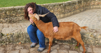 stephanie  pet sitter à VERSAILLES  78000_2