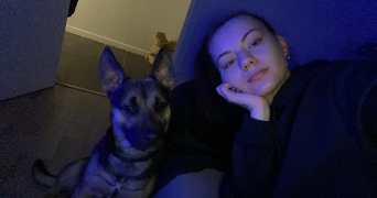 laurie pet sitter à LA ROQUETTE SUR VAR 06670_0