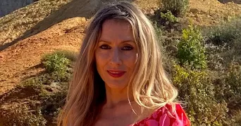bénédicte pet sitter à LA BASTIDE DES JOURDANS 84240
