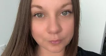 valentine pet sitter à MONCHEAUX 59283