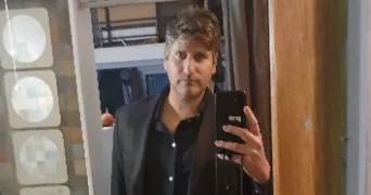 jason pet sitter à ST CLOUD 92210