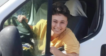 tina pet sitter à ALES 30100_0