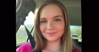 louise pet sitter à Tours 37000