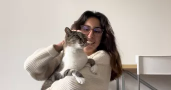 louise pet sitter à PESSAC 33600