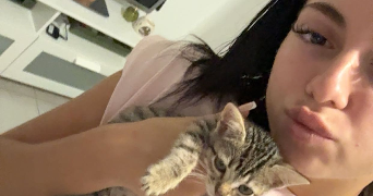 line pet sitter à MARSEILLE 13 13013_0