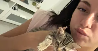 line pet sitter à MARSEILLE 13 13013