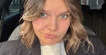 romane pet sitter à TARCENAY FOUCHERANS 25620