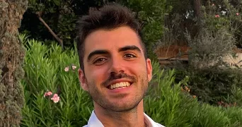 françois pet sitter à PARIS 10 75010