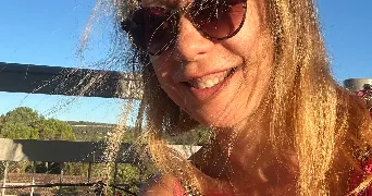 corinne pet sitter à CLICHY 92110