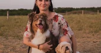 ludivine pet sitter à BREM SUR MER 85470