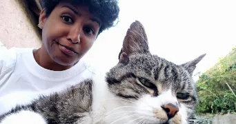 julie pet sitter à ST MAUR DES FOSSES 94100