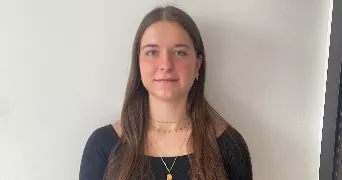manon pet sitter à SARTROUVILLE 78500