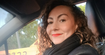 alexandra  pet sitter à ENSUES LA REDONNE 13820_0