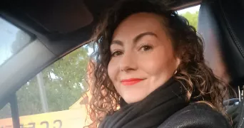 alexandra  pet sitter à ENSUES LA REDONNE 13820