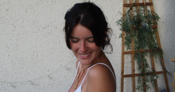 théa pet sitter à LES ALLUETS LE ROI 78580_0