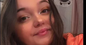 laura dog sitter à BOSMIE L AIGUILLE 87110