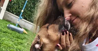 cindy pet sitter à MONTHIEUX 01390