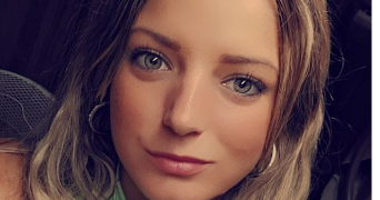 laura pet sitter à FEYZIN 69320_0