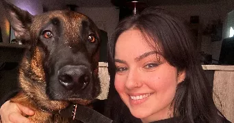 sarah pet sitter à BRECY 18220