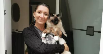 anne pet sitter à LA TALAUDIERE 42350