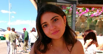 leora pet sitter à PARIS 12 75012