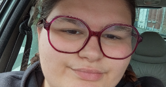 cloe pet sitter à BEAUVOIS EN CAMBRESIS 59157_1