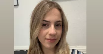 roza pet sitter à OULLINS 69600