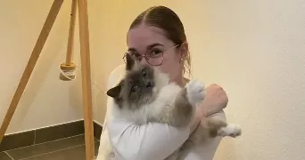 maëlys pet sitter à LAPALUD 84840