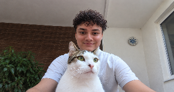 arthur pet sitter à AUBAGNE 13400_0
