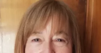 anne-marie pet sitter à BOUC BEL AIR 13320