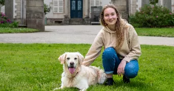 pauline pet sitter à ST SEBASTIEN SUR LOIRE 44230