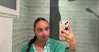 emma pet sitter à VOULANGIS 77580