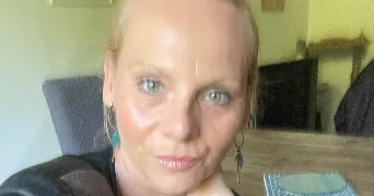 frédérique cat sitter à DAMPMART 77400