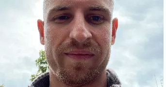 steven pet sitter à ST MAUR DES FOSSES 94100