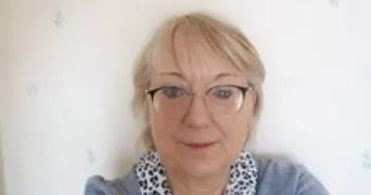 catherine pet sitter à BUSSY ST GEORGES 77600