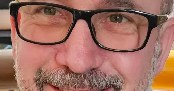 eric pet sitter à LABEUVRIERE 62122