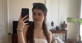 louise pet sitter à LYON 03 69003